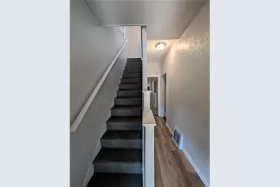 104 Fulton Pl, Pittsburgh, PA 15210 - Photo 3