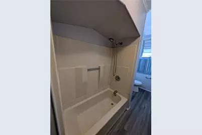 104 Fulton Pl, Pittsburgh, PA 15210 - Photo 13