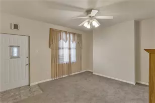 303 W Elizabeth St, Pittsburgh, PA 15207 - Photo 7