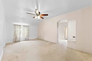 1705 Lincoln Way, White Oak, PA 15131 - Photo 17