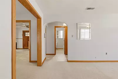 340 Columbia Street, Westmont Hilltop School District, PA 15905 - Photo 9