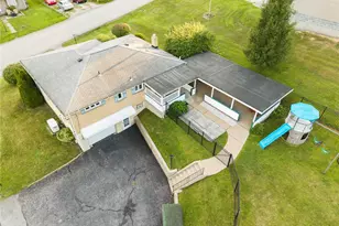22 Levin Dr, Penn Twp, PA 15644 - Photo 5