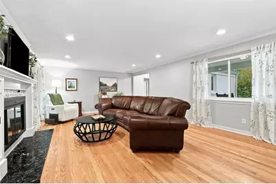 127 Brookside Blvd, Pittsburgh, PA 15241 - Photo 5