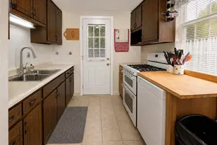 3618 Manuel St, Pittsburgh, PA 15214 - Photo 9