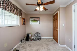 10547 Melrose Dr, North Huntingdon, PA 15642 - Photo 29