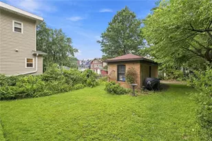 5847 Douglas St, Pittsburgh, PA 15217 - Photo 33