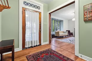 5847 Douglas St, Pittsburgh, PA 15217 - Photo 5