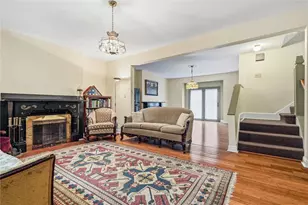 5847 Douglas St, Pittsburgh, PA 15217 - Photo 7