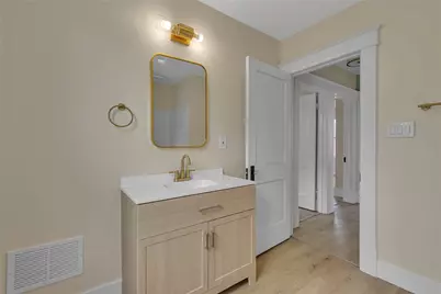 303 6th St, New Brighton, PA 15066 - Photo 17