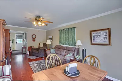 700 Smiley St, Ellwood City, PA 16117 - Photo 17