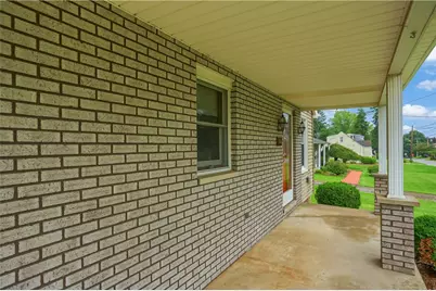 501 Palo Alto Dr, Perry Township, PA 16117 - Photo 13