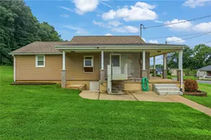 501 Palo Alto Dr, Perry Township, PA 16117 - Photo 1