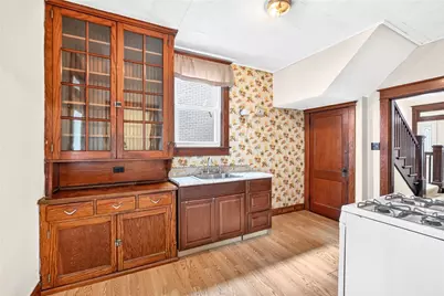56 Perryview Avenue, Pittsburgh, PA 15214 - Photo 11