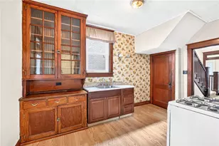 56 Perryview Ave, Pittsburgh, PA 15214 - Photo 11