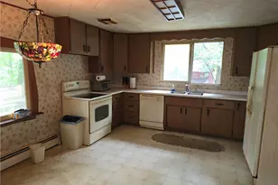 350 Leisie Rd, Forward Township, PA 16033 - Photo 7