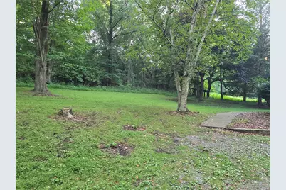 350 Leisie Rd, Forward Township, PA 16033 - Photo 29