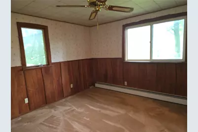 350 Leisie Rd, Forward Township, PA 16033 - Photo 11