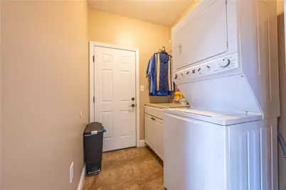1104 Cross Creek Dr, South Union Township, PA 15401 - Photo 13