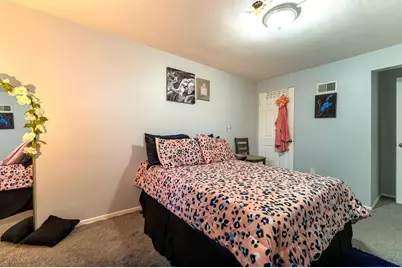 1315 Woodward Avenue, Stowe Township, PA 15136 - Photo 11