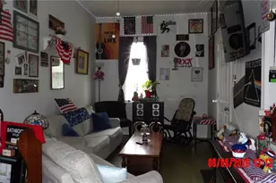 1041 W Ridge Ave, Sharpsville, PA 16150 - Photo 7