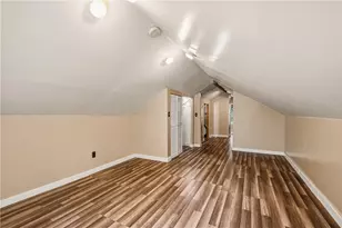 947 Center Ave, Pittsburgh, PA 15229 - Photo 17