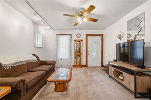 947 Center Ave, Pittsburgh, PA 15229 - Photo 3