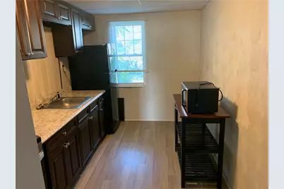 725 Clarissa St, Pittsburgh, PA 15219 - Photo 9
