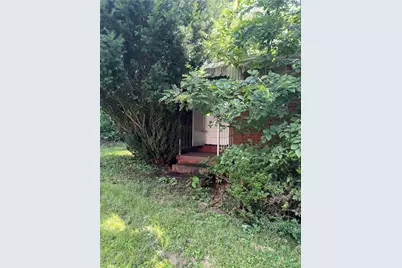 13 Sunset Ln, Liberty Boro, PA 15133 - Photo 3