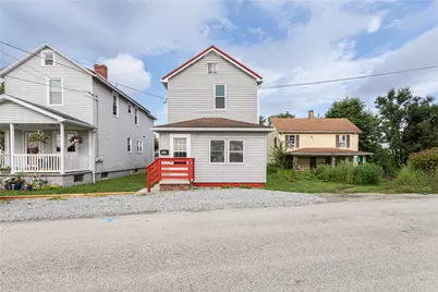 127 Braddock Rd, East Huntington, PA 15666 - Photo 5
