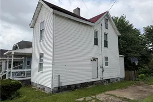 61 Cleveland Ave, Uniontown, PA 15401 - Photo 3