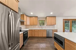204 Fineview Dr, Peters Township, PA 15317 - Photo 13