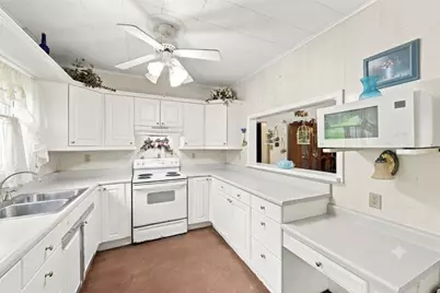 3100 Snowden Rd, South Park, PA 15129 - Photo 15
