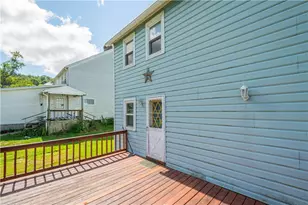 127 Poplar St, Ellsworth Boro, PA 15331 - Photo 13