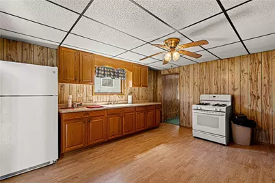127 Poplar Street, Ellsworth Boro, PA 15331 - Photo 11