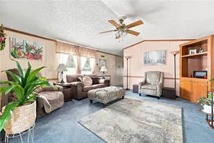 1770 Pine Hollow Blvd, Hermitage, PA 16148 - Photo 13
