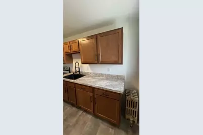 7442 Irvine St #7442, Pittsburgh, PA 15218 - Photo 3