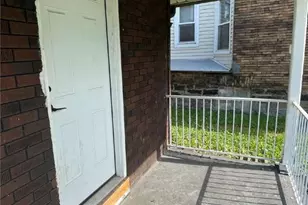7526 Dickson St, Pittsburgh, PA 15218 - Photo 9