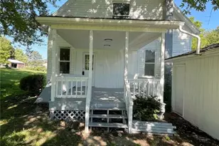 240 Robinson St, Mahoning Township, PA 16116 - Photo 1