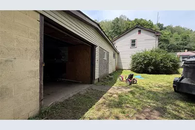 107 Kelly Station Rd, Ford City Boro, PA 16226 - Photo 19