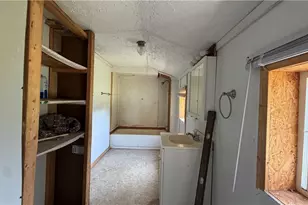 107 Kelly Station Rd, Ford City Boro, PA 16226 - Photo 29