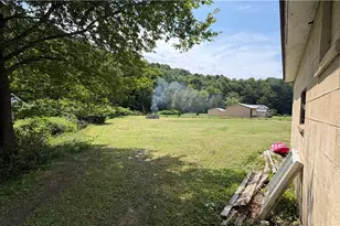 107 Kelly Station Rd, Ford City Boro, PA 16226 - Photo 17