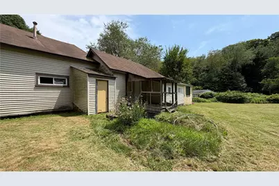 107 Kelly Station Rd, Ford City Boro, PA 16226 - Photo 9
