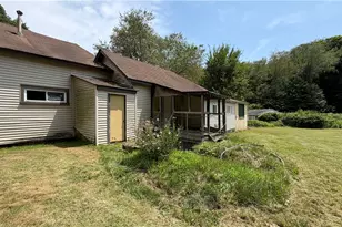 107 Kelly Station Rd, Ford City Boro, PA 16226 - Photo 9