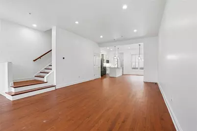 1661 Biltmore Ln, Pittsburgh, PA 15217 - Photo 5