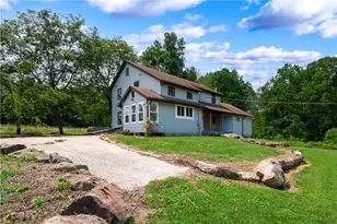 358 Hoopenhobe, Pulaski Township, PA 16159 - Photo 3