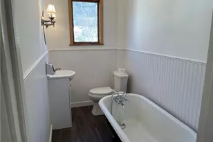 1802 Middle St, Pittsburgh, PA 15215 - Photo 7