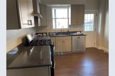 1802 Middle St, Pittsburgh, PA 15215 - Photo 9