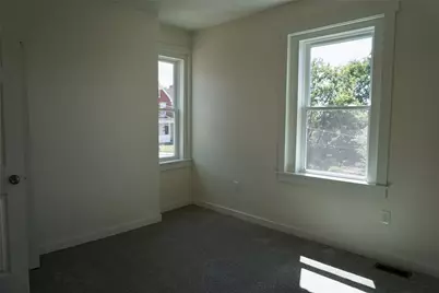 424 Suncrest St, Pittsburgh, PA 15210 - Photo 9