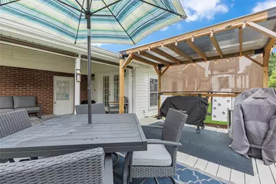 2111 McLean Street, Aliquippa, PA 15001 - Photo 29