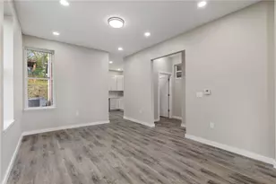 4821 Monongahela St, Pittsburgh, PA 15207 - Photo 7